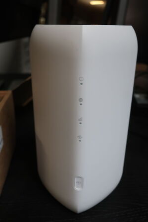 Router 5G ZYXEL NR5103EV2 / Wi-Fi 6 Dual-band AX1800