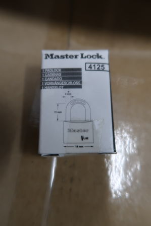 264 stk. Hængelåse 19mm m. 2 nøgler MASTERLOCK 4125