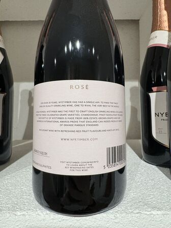 2 fl. Nyetimber Rose English Sparkling