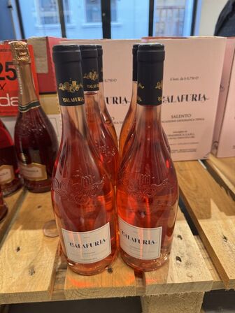 6 fl. Salento IGT Negroamaro Rosé "Calafuria" 2022