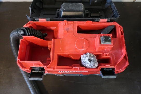 Støvsuger MILWAUKEE M18 VC-2