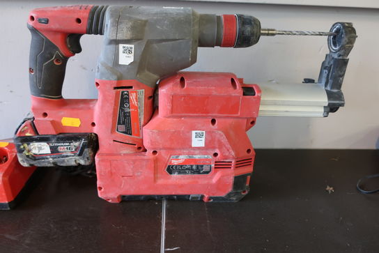 Borehammer og hammerstøvsuger MILWAUKEE M18 CHX, M18 CDEX