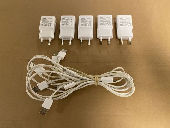 5 x Samsung EP-TA20EWE USB-C Charger