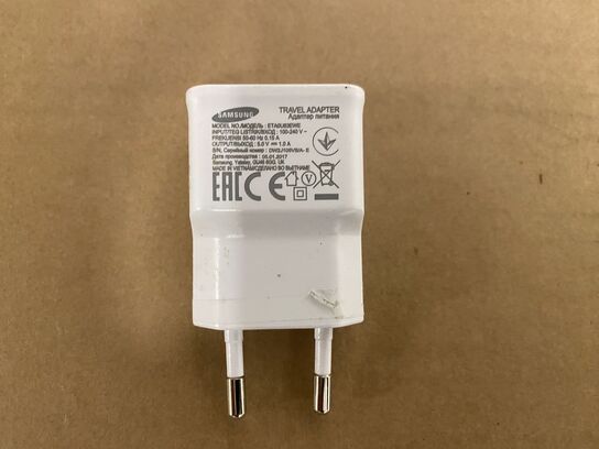 7 x Samsung ETA0U83EWE USB Charger