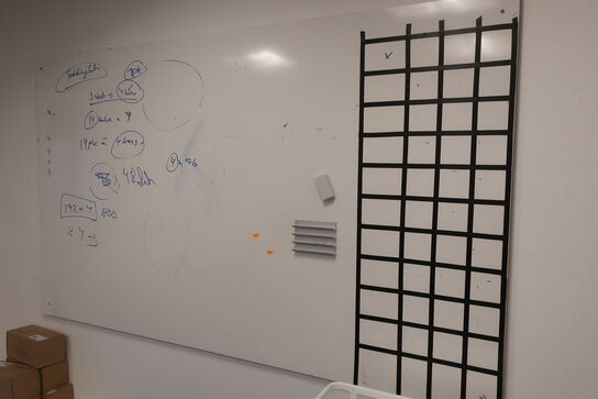 Opbevaringsvogn, whiteboard m.m.