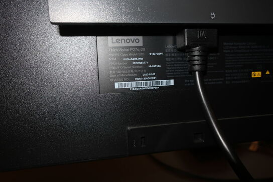 2 stk. computerskærme LENOVO ThinkVision P27q-20, tastatur, mus og dockingstation LENOVO USB-C Dock