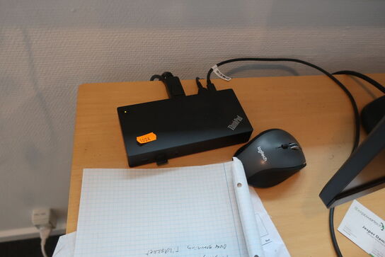 2 stk. computerskærme PHILIPS 273V, tastatur, mus og dockingstation LENOVO USB-C Dock Gen2