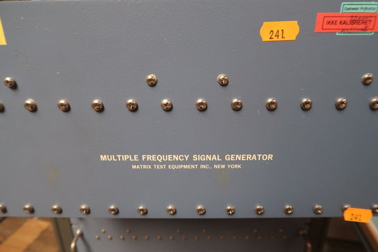 Multiple Frequency Signal Generator MATRIX ASX-16D