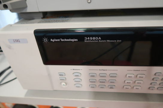 Network Analyzer AGILENT E5061B med Multifunciotn Switch AGILENT 34980A