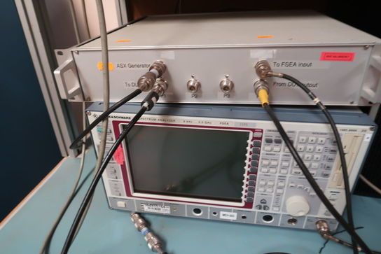 Spectrum Analyzer ROHDE & SCHWARZ