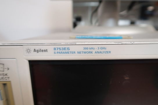 S-Parameter Network Analyzer AGILENT 8753ES med bord