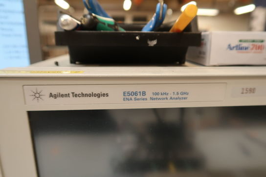 Network Analyzer AGILENT E5061B med Multifunciotn Switch AGILENT 34980A