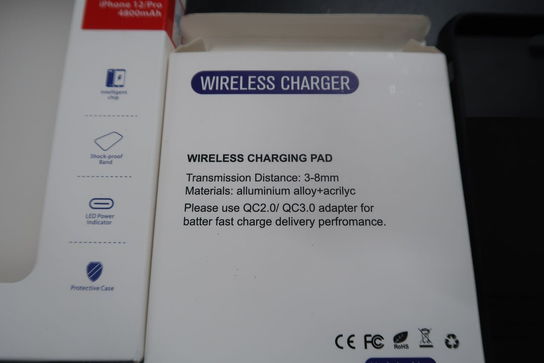 21 stk. battery cases for iPhone 11 og 2 stk. trådløse opladere