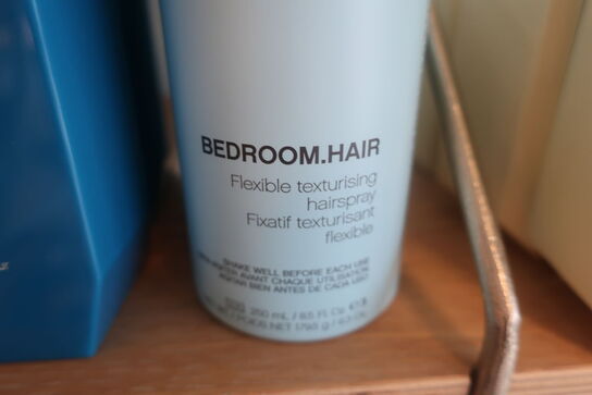 2 stk. KEVIN MURPHY BEDROOM.HAIR