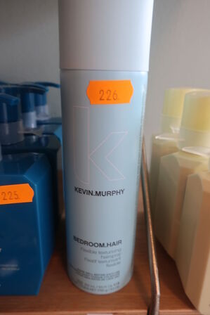 2 stk. KEVIN MURPHY BEDROOM.HAIR