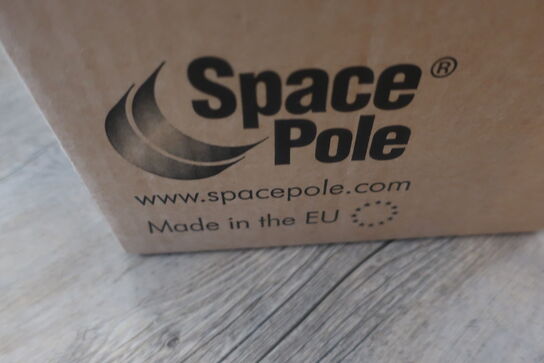 Space pole