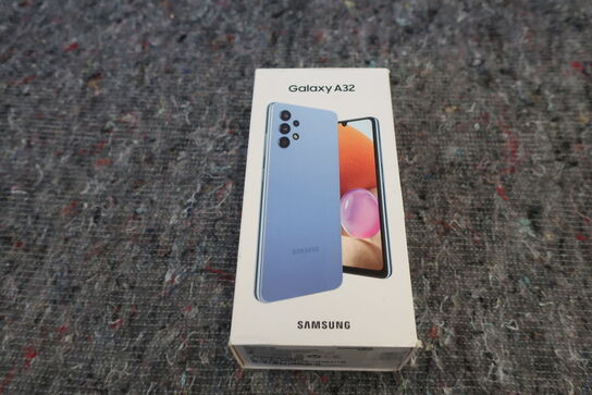 Mobiltelefon SAMSUNG Galaxy A32