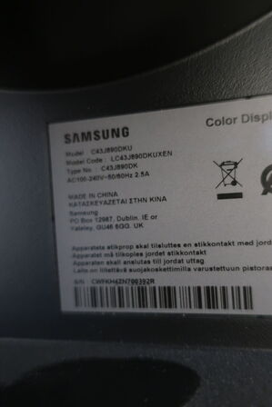 Monitor 43" SAMSUNG C43J890DKU (se beskrivelse)