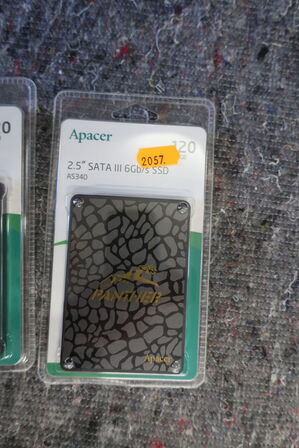 3 stk. SSD harddiske APACCER 120 GB samt ADATA 128 GB