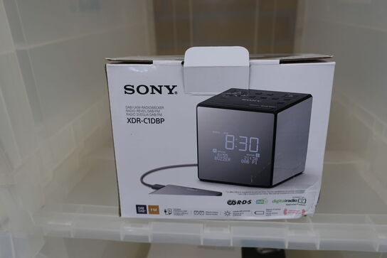 DAB Radio med vækkeur SONY XDR-C1DBP