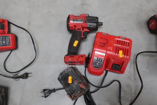 Akku slagnøgle MILWAUKEE M18 FMTIW2F12 med batteri og lader