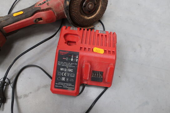 Akku vinkelsliber MILWAUKEE M18 ONEFSAG125XPDP med batteri og lader