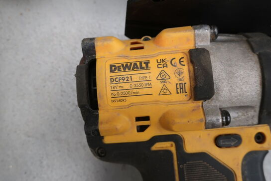 Akku slagnøgle, stiksav DEWALT DCF921, DCS335 med 2 stk. batterier