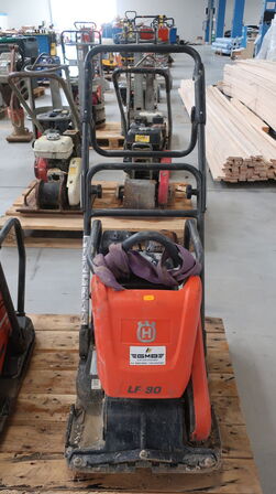 Pladevibrator HUSQVARNA LF80