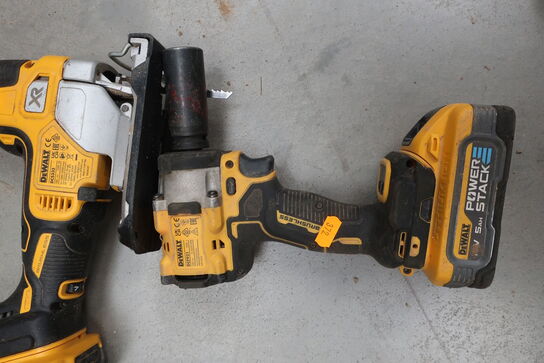 Akku slagnøgle, stiksav DEWALT DCF921, DCS335 med 2 stk. batterier