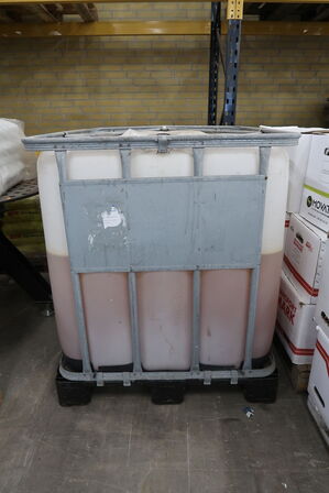 Palletank med dieselolie (ca. 600 liter)