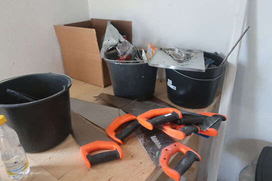 Arbejdsbord med indhold