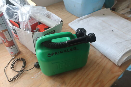 Arbejdsbord med indhold