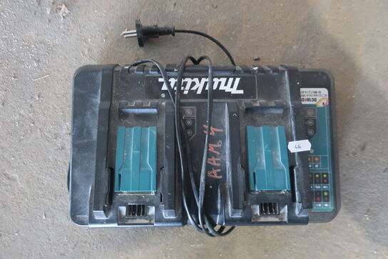 Dobbelt lader MAKITA
