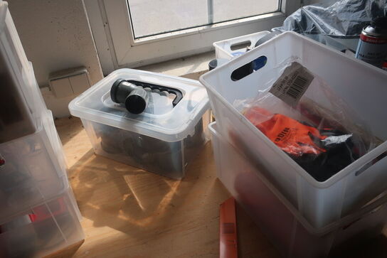 Arbejdsbord med indhold