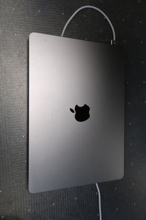 Bærbarcomputer APPLE MacBook Air (M2, 2022) A2681 (læs beskrivelse)