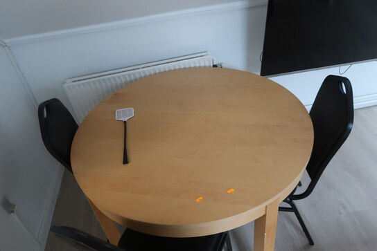 Bord med stole