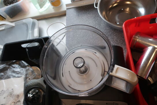 Foodprocessor BOSCH med tilbehør