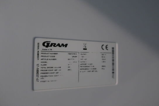 Køleskab GRAM