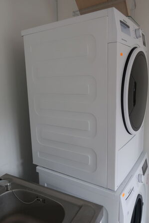 Tørretumbler BLOMBERG BTGS483WRO