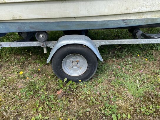 Båd NORMA 400 inkl. Bådtrailer