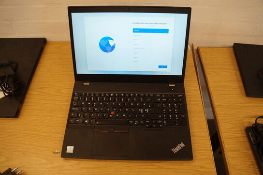 Computer LENOVO