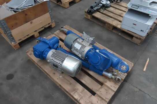 2 stk. Stempler inkl. motor