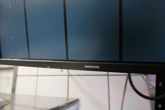 2 stk. computerskærme SAMSUNG med 2 stk. betjeningspaneler