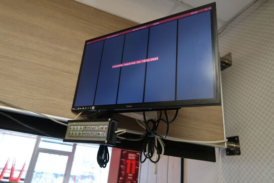 2 stk. computerskærme NEC, IIYAMA, betjeningspanel