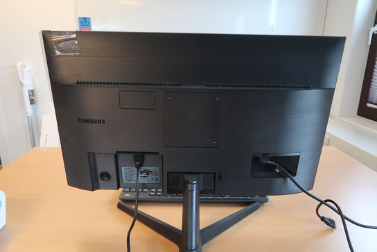 Skærm 27", Samsung F27T370FWR + keyboard & mus