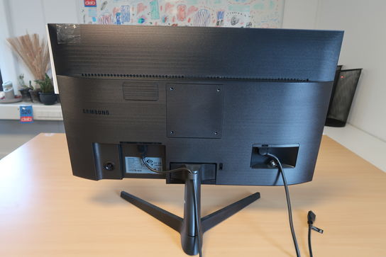 Skærm 27", Samsung F27T370FWR 