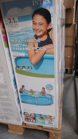 Pool med metalstel, pumpe og filter - 4485 Liter