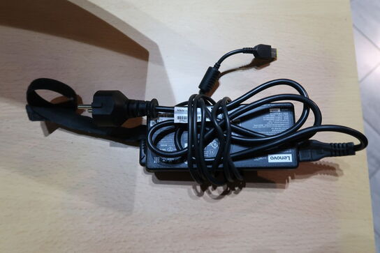 Lenovo Ultra Docking station 40AJ