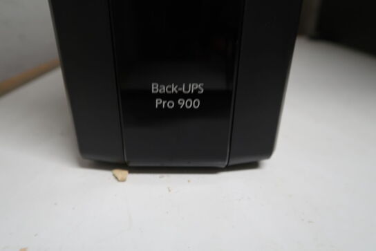 APC Back-UPS Pro 900