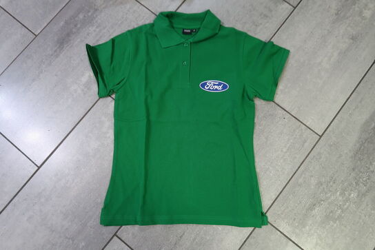 Ca. 40 stk. Polo shirts med logo 